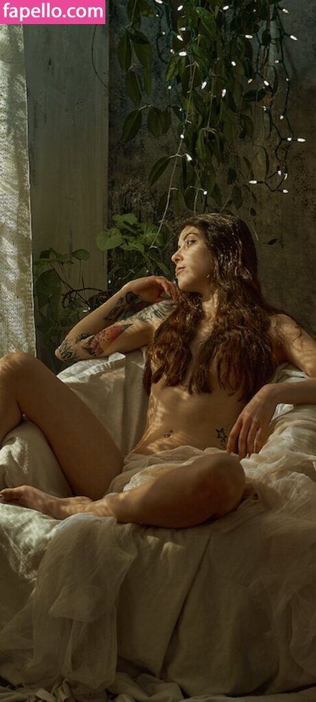 Bianca Fillion star naked photo