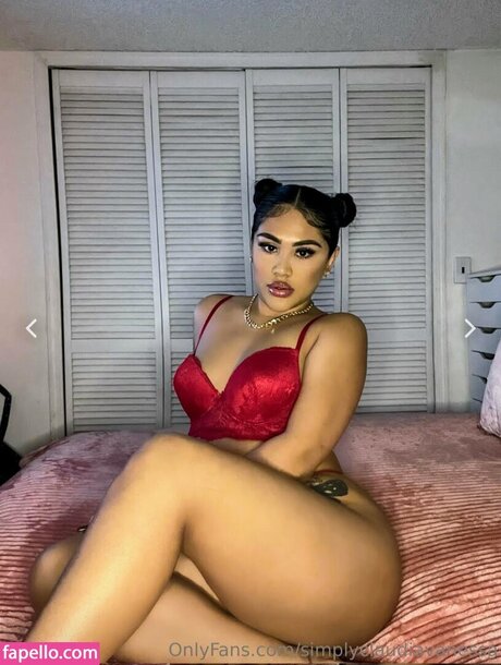 Claudia Vanessa nude pornstar archive