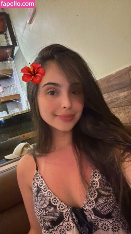 Larissa Costa hot pornstar gallery