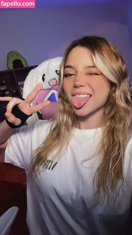 Nataliamx pornographic model images