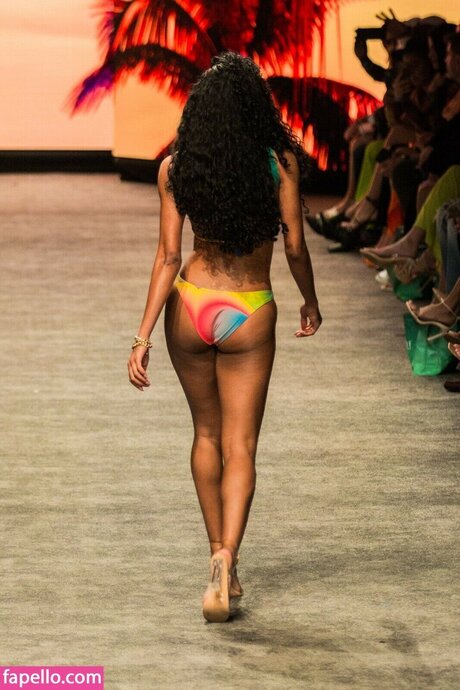 Jaya Araye Williams star nudes image