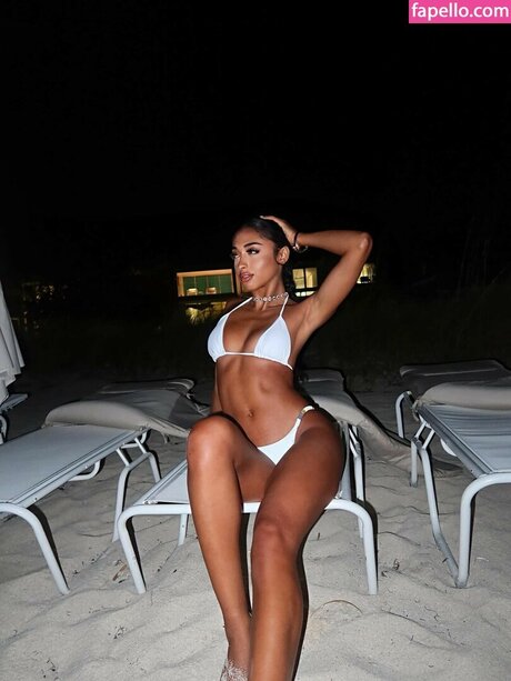 Jaya Araye Williams model nudes gallery