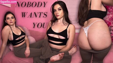 Ava Rowen model art photo