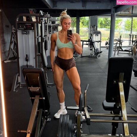 Livi Sheldon pornstar free galleries