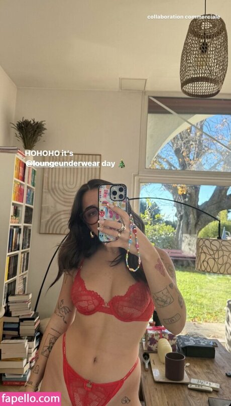 Julie Ferrat star top gallery