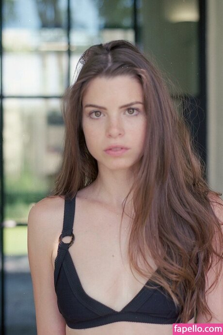 Ella Dvornik star sex pics