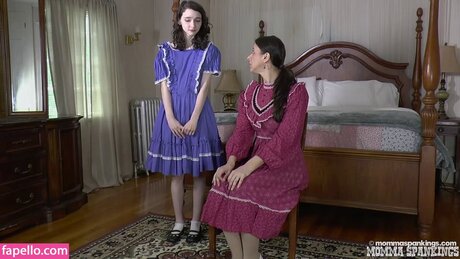 Sarah Gregory star nude gallery