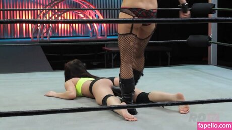 Tessa Blanchard pornstar top pic