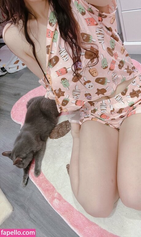 Immy Bisou pretty actress picture