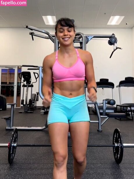 Lorena Abreu model perfect img