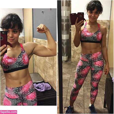 Lorena Abreu top star img