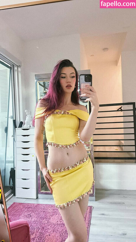Jessie Paege star nudes pic