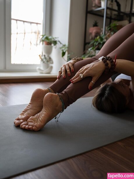 Eva Shik naked pornstar pictures