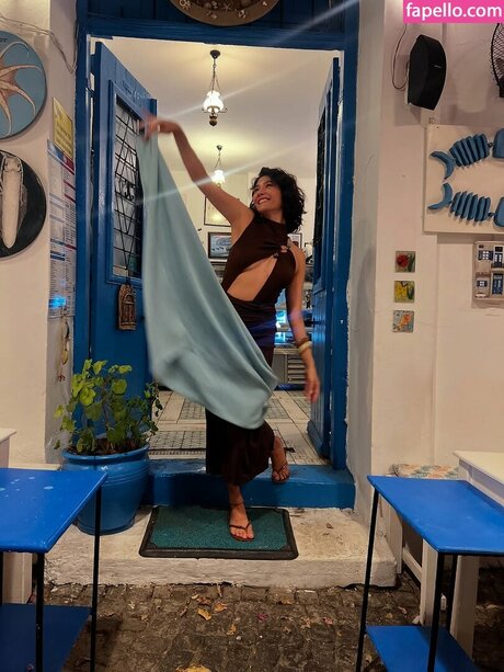 Ayb ke Pusat high quality actress img