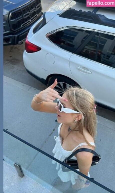 Mary Kate Willis nice pornstar galleries