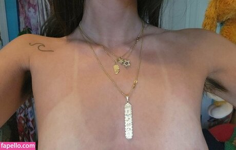 mama moons best actress galleries