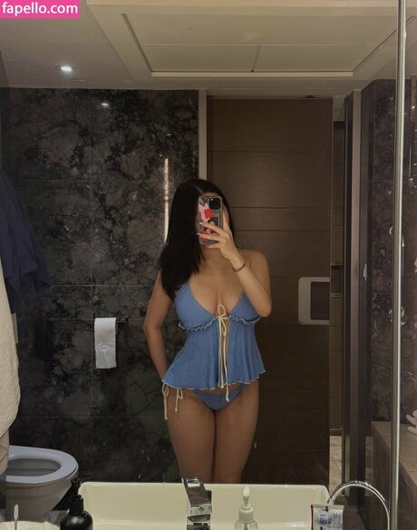 WhyNotJacq pretty model pictures