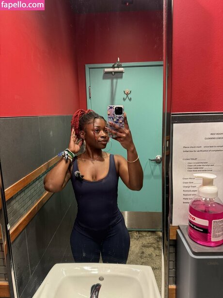 Locdbree beautiful pornstar photo