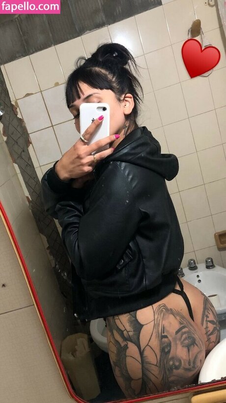 chispiate22 art actress image