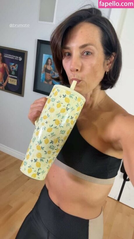 Autumn Calabrese star pretty img