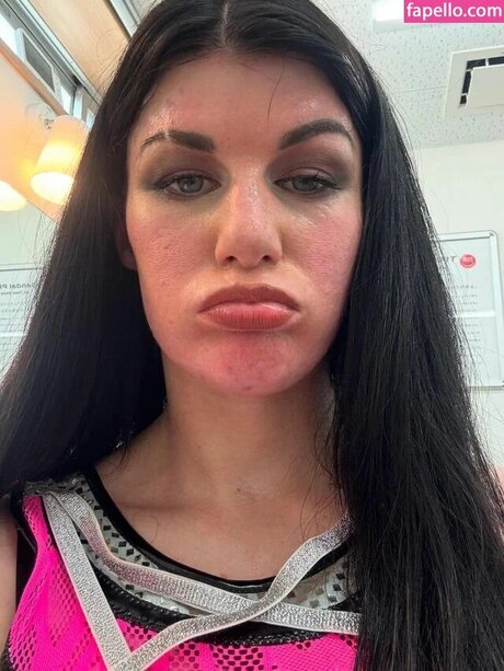 Bea Priestley star nudes photo