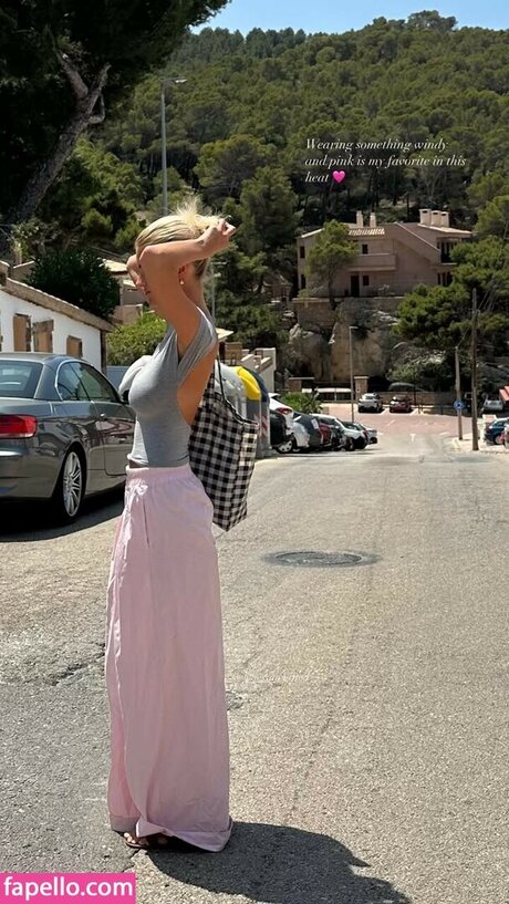 Sofie Houman model perfect galleries