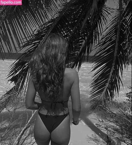 Julie Boye star xxx pic