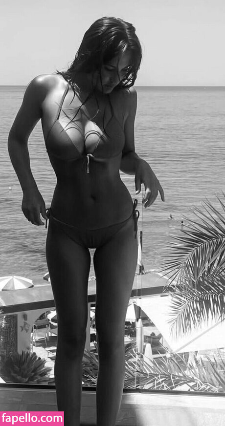 Julie Boye pornstar exclusive photos