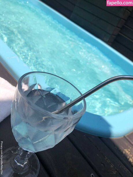 feeroliver sexy model pictures