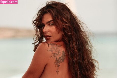 Mariana Goldfarb star free image