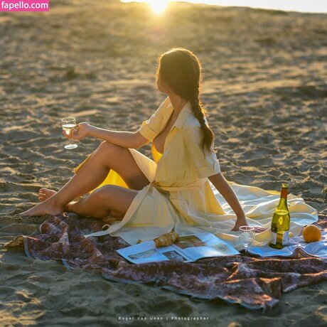 asi mikovich pornstar nude img