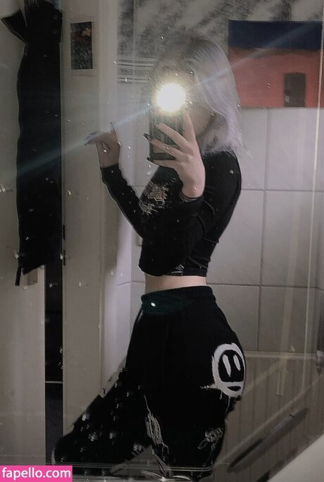 sky stn_ nudes actress picture