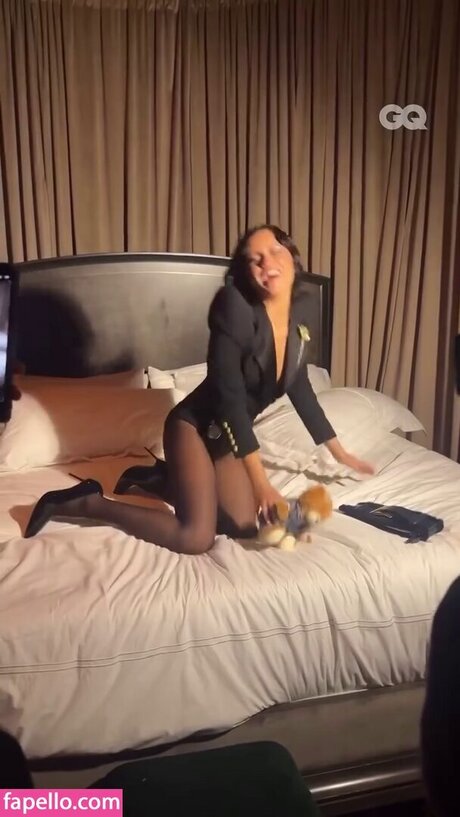 Jenna Ortega nude star archive