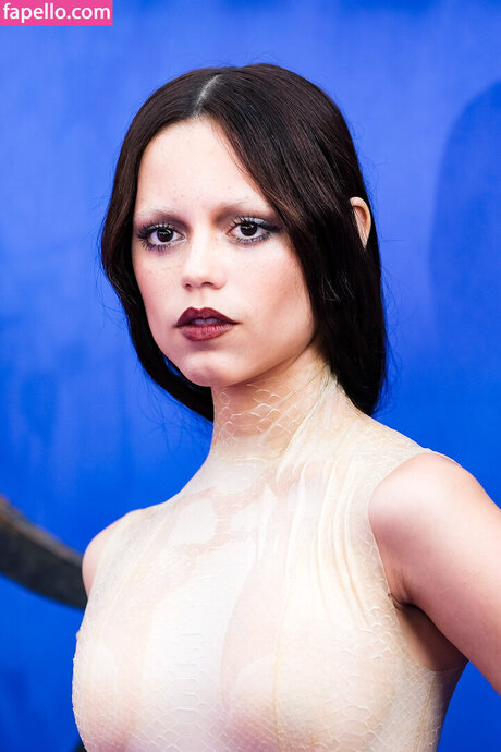 Jenna Ortega pornstar art pics