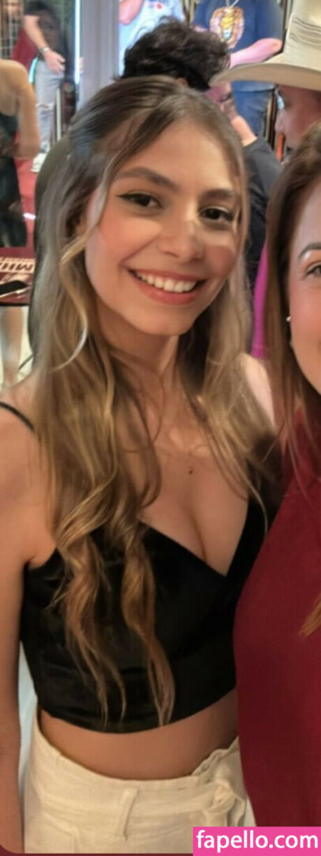 Julia Castrom model nude photos