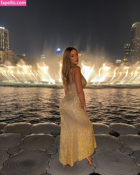 Oliwia Petryna sexy star pics