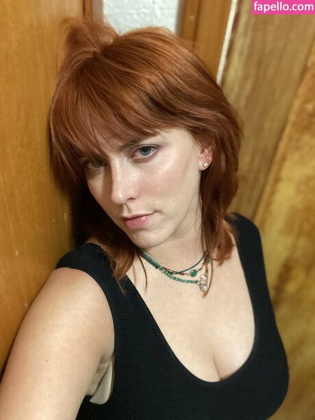 Emily Fleming model best photo