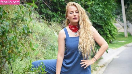 Cata Palacios beautiful model pics