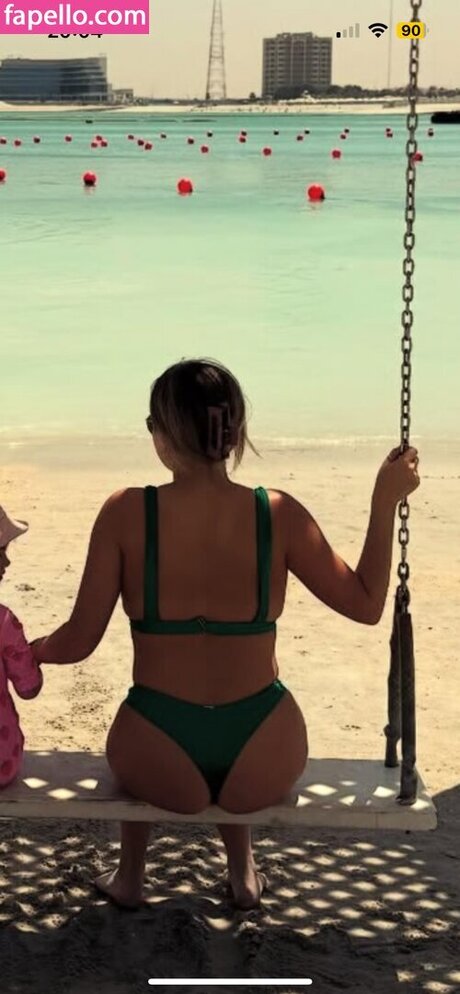 Lucy Claire art star pictures