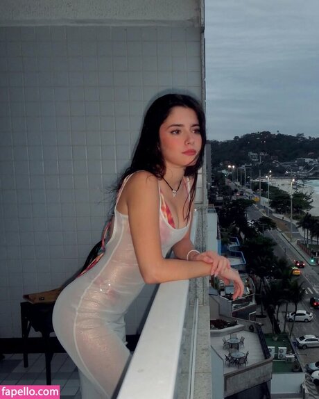 Madalena Arag o pretty model pictures