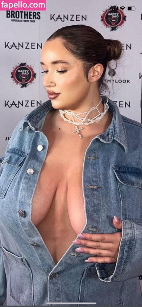 Sofya 2222 star naked img