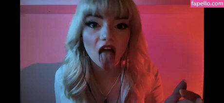 Emma s MySpace adult actress archive