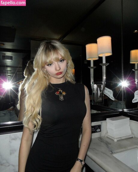 Emma s MySpace nice actress pic