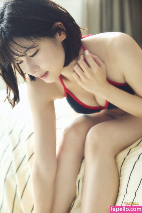 Saori Araki_ sex model pic