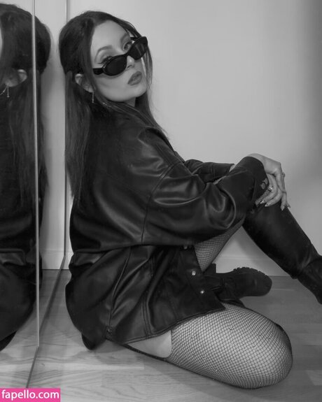 Christina Markus hot actress images