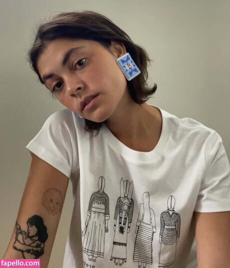 Blu Hunt model nice archive