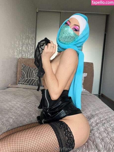 Melissa Diakova sexy star pic