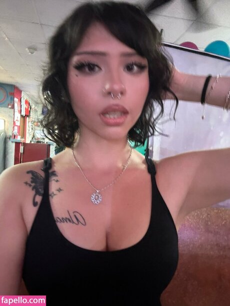 myshayla naked star archive