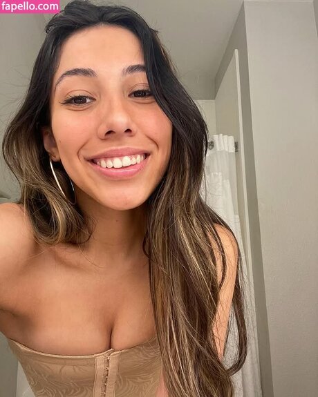 Mia Bosman exclusive pornstar pics