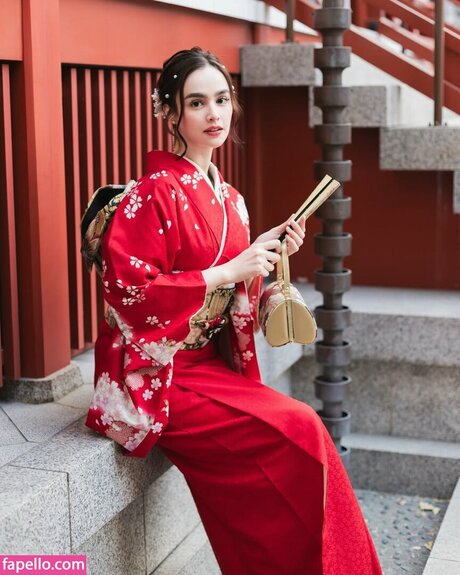 Kim Domingo pornstar sex galleries